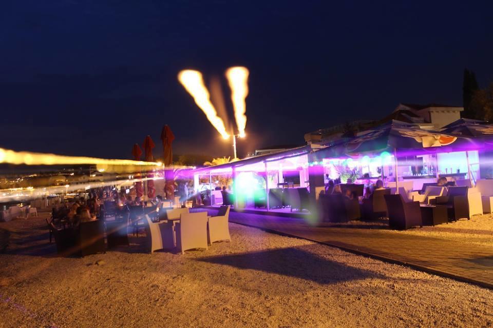 Cozy Place On The Beach Trogir Exterior foto