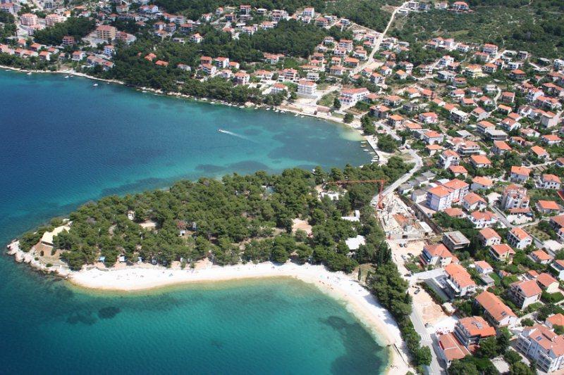 Cozy Place On The Beach Trogir Exterior foto
