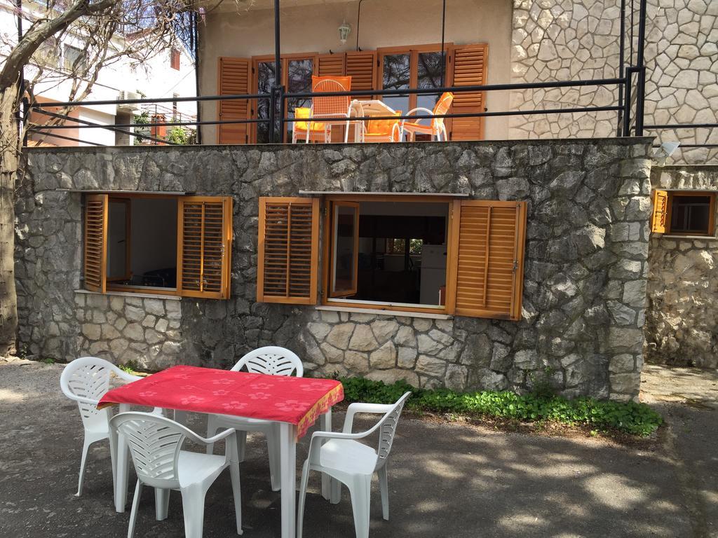 Cozy Place On The Beach Trogir Exterior foto